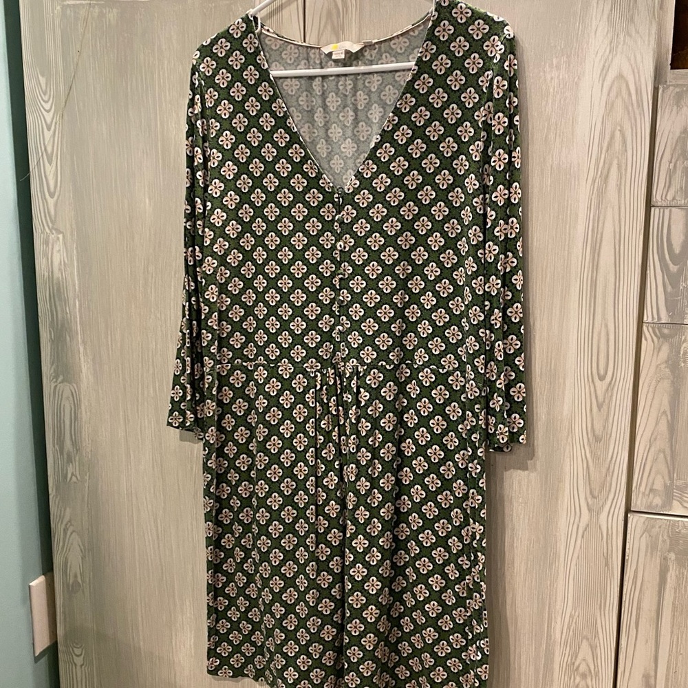 Women’s Boden Preowned Tunic Top Soze 14 green pattern